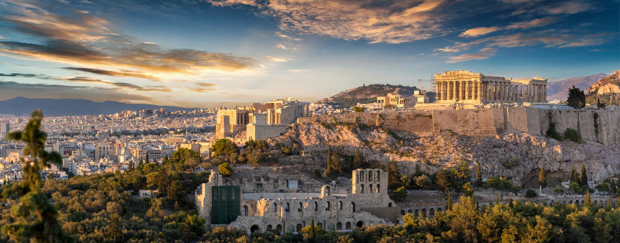 Panorama der Akropolis von Athen bei Sonnenuntergang