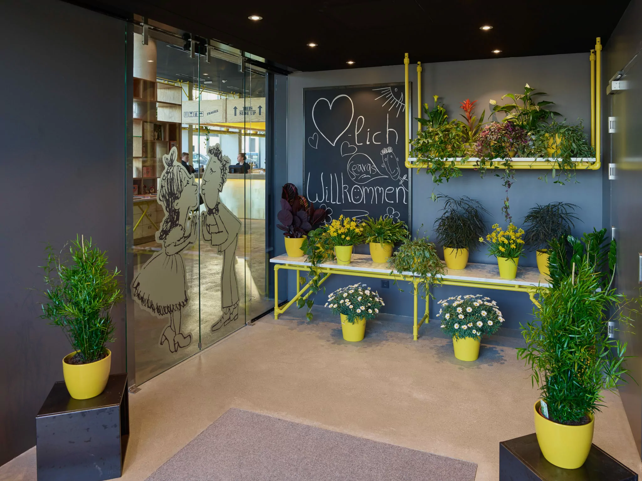 Eingang des nachhaltigen Hotel Schani in Wien © Kurt Hoerbst 2015