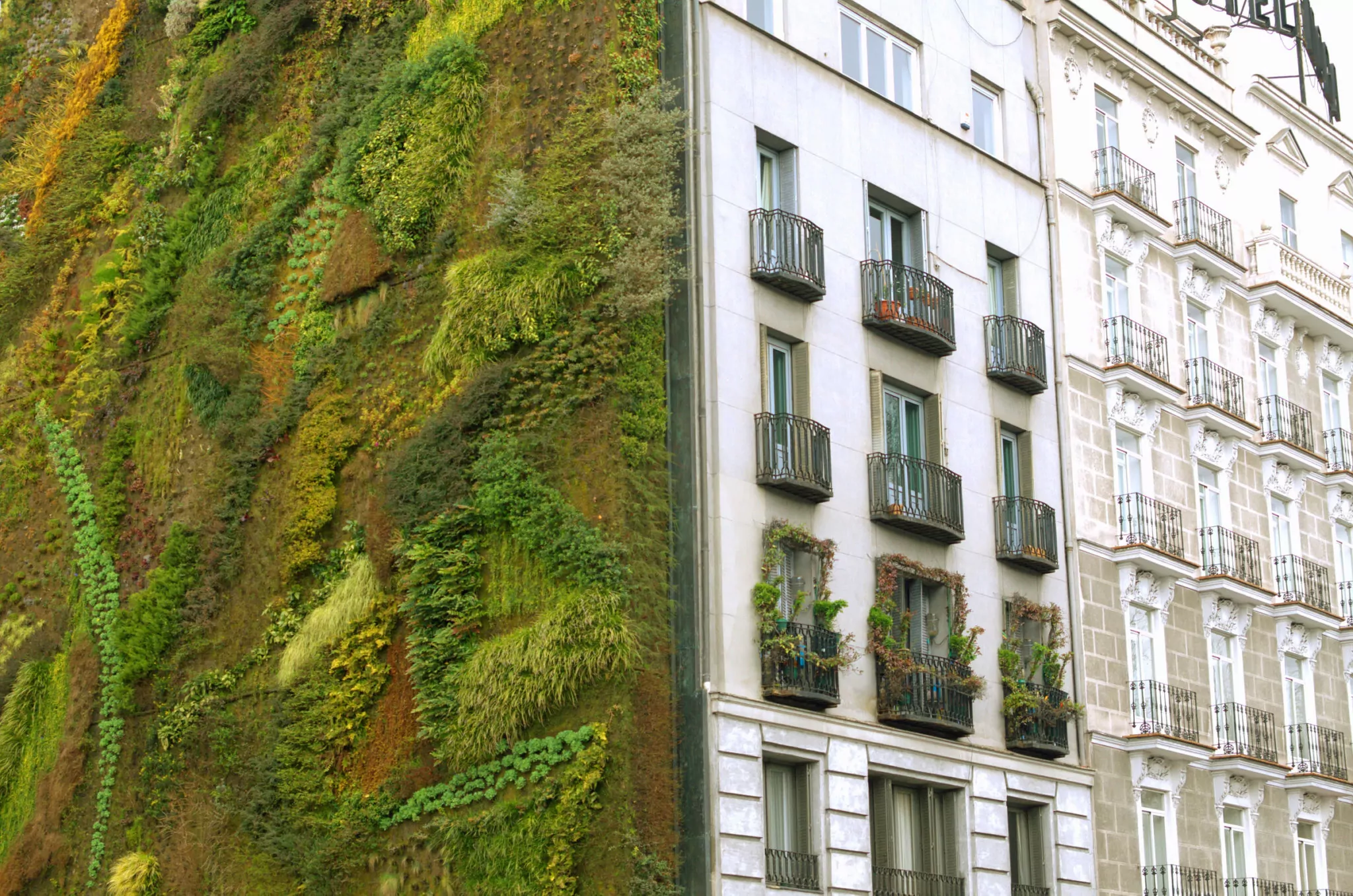 Nachhaltige Hotels, die man entspannt mit der Bahn erreichen kann